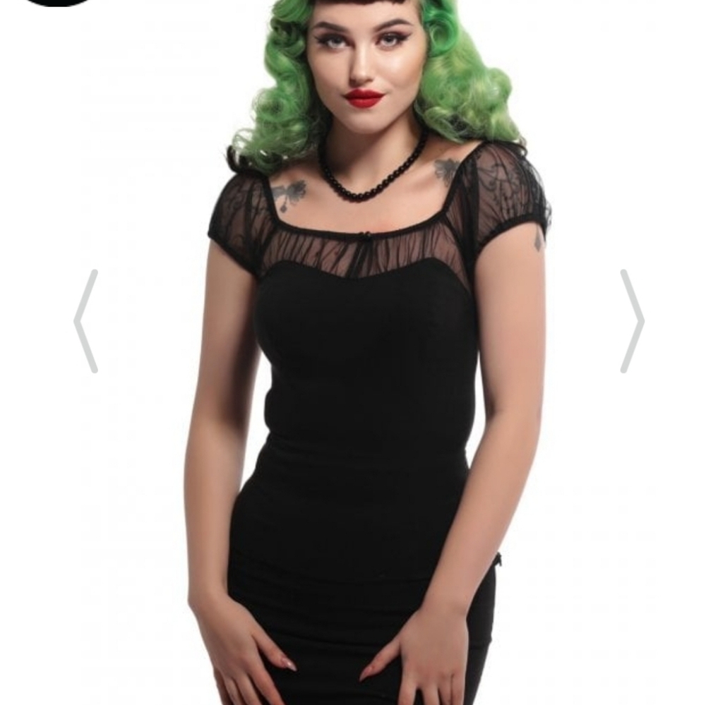 NWT Black Mesh Sleeve Sweetheart Top